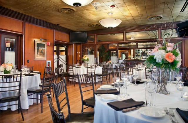 Gibsons Bar & Steakhouse Oak Brook photo 1