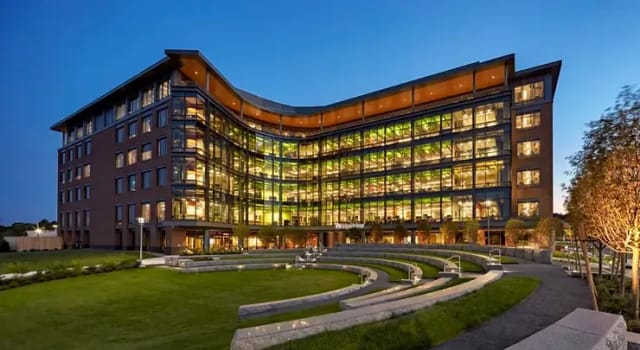 Sunny Business: Top Picks for Summer Corporate Event Venues
