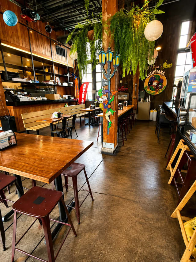 Queen’s Louisiana Po-boy Cafe photo 2