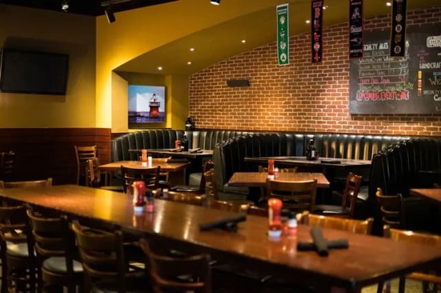 Rock Bottom Restaurant & Brewery Boston photo 2