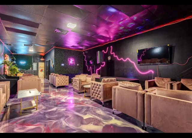 Vivid Lounge Orlando photo 2
