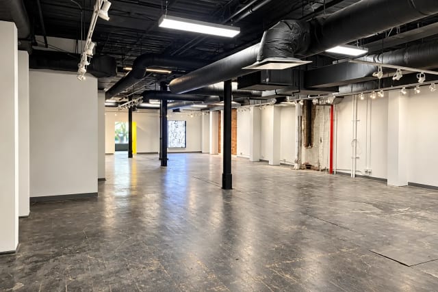 Multi-Level Retail Pop-Up Space in SoHo photo 1