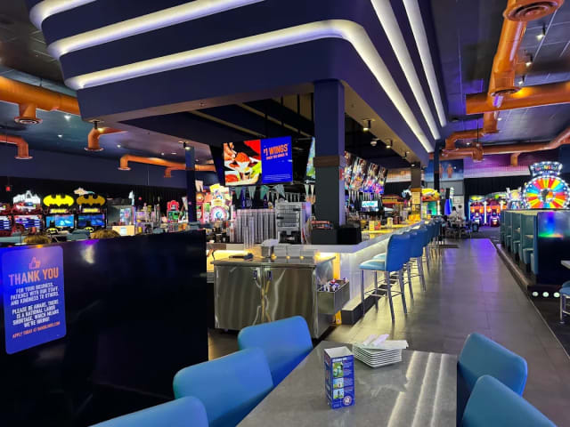 Dave & Buster's - Utica, MI photo 1