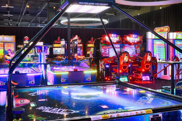 Dave & Buster's - Tucson, AZ photo 2