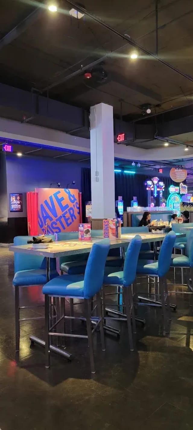 Dave & Buster's - Thousand Oaks, CA photo 2