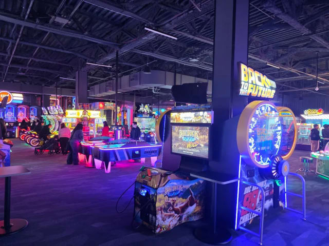 Dave & Buster's - Santa Rosa, CA photo 2