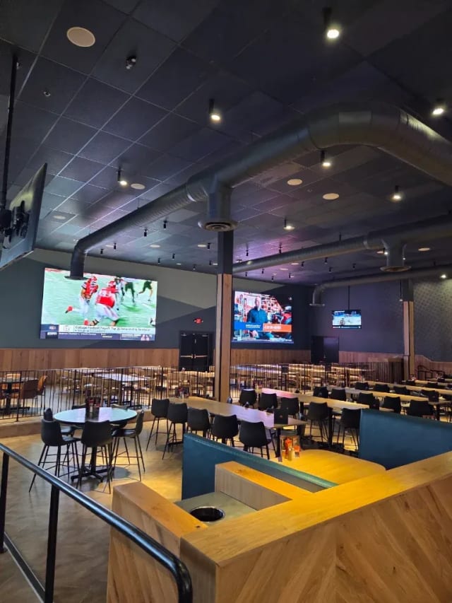 Dave & Buster's - Saint Louis, MO photo 1