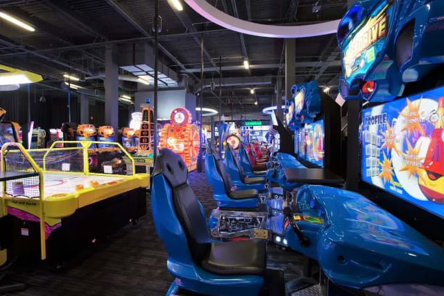 Dave & Buster's - Pelham Manor, NY photo 2