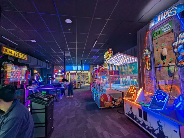 Dave & Buster's - Oakland, CA photo 2