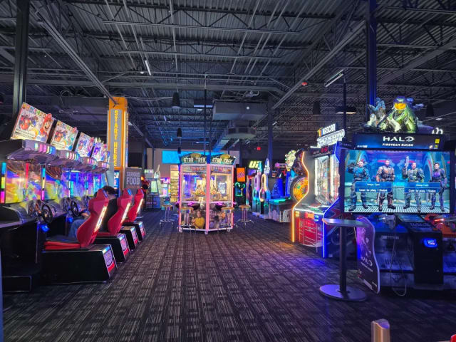 Dave & Buster's - Moosic, PA photo 1
