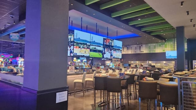Dave & Buster's - Henderson, NV photo 1