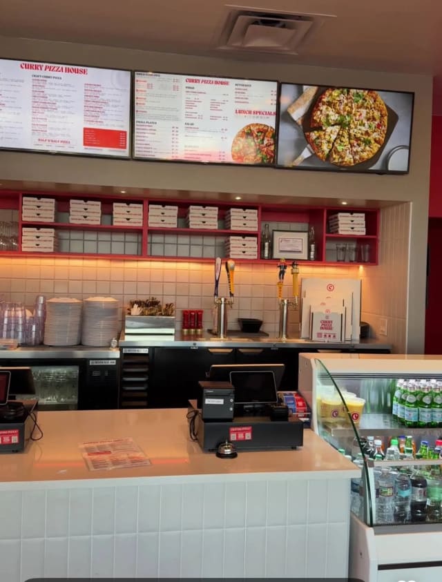 Curry Pizza House photo 2