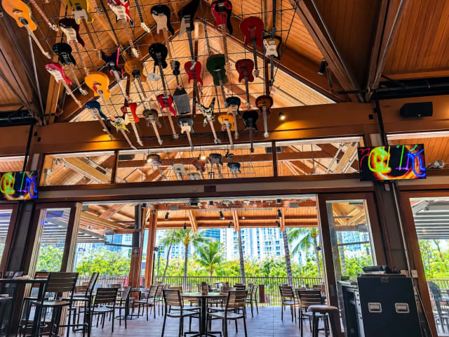 Lanai at Hard Rock Cafe: Honolulu
