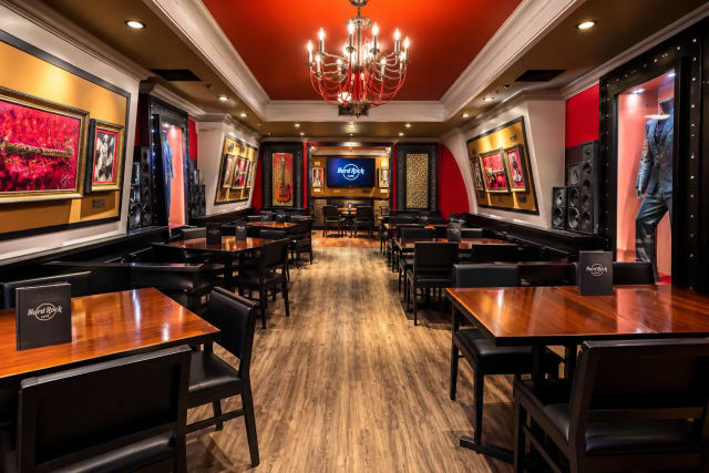Madonna Den at Hard Rock Cafe: Baltimore
