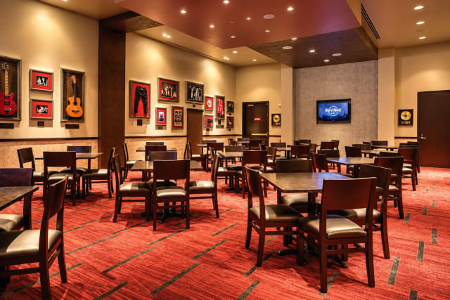 The Cavern Club at Hard Rock Cafe: Las Vegas
