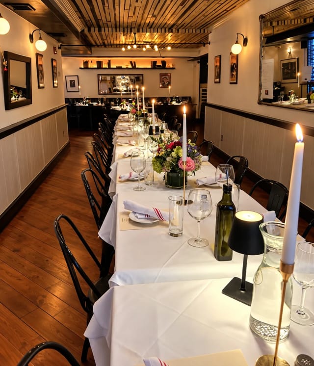 Harper’s Restaurant & Bar photo 1
