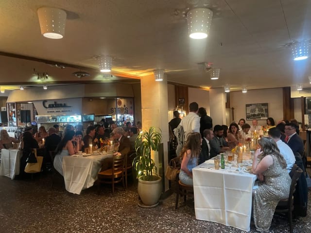 Canter’s deli photo 4