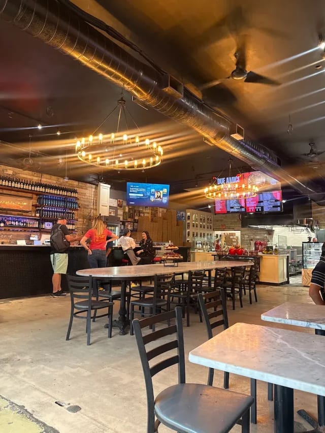 Due Amici Pizza & Pasta Bar photo 3