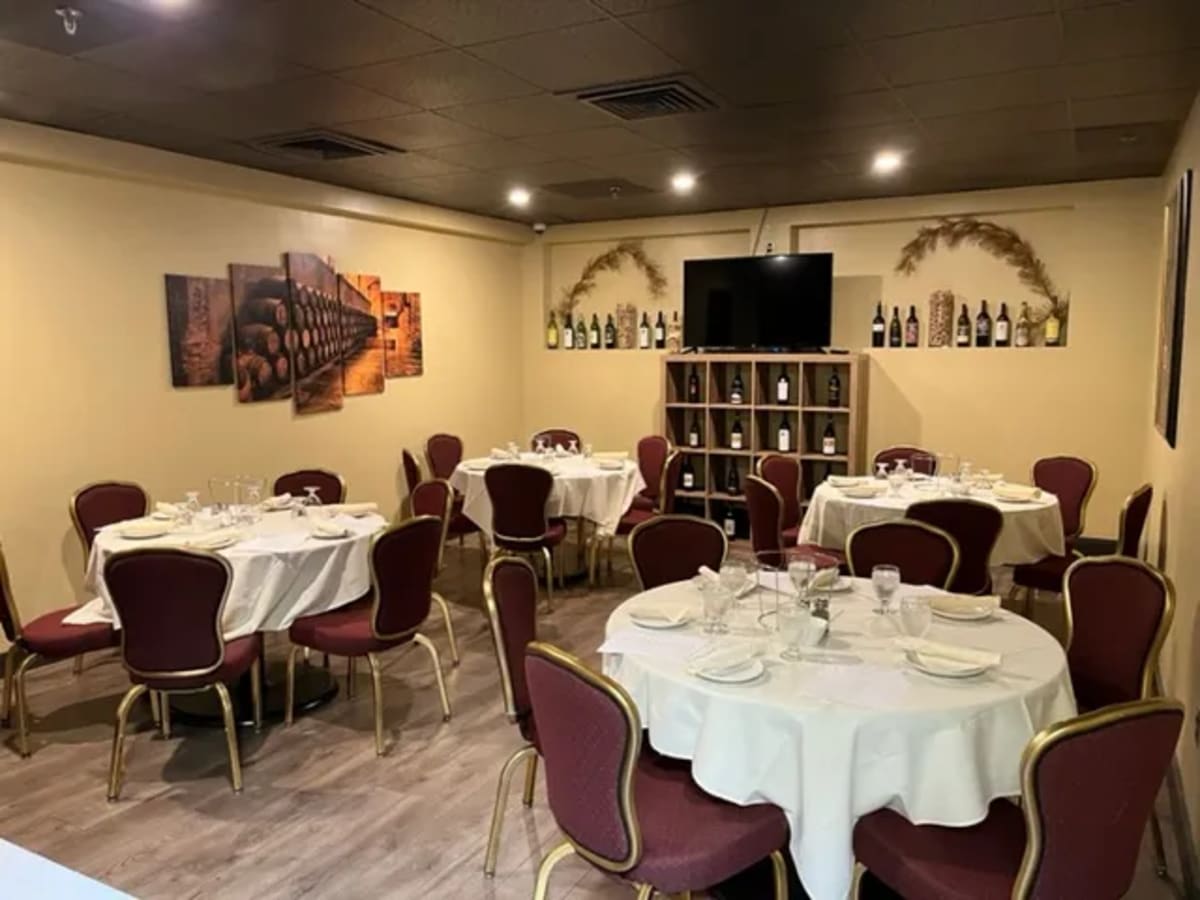 Tavolo Wine Bar & Tuscan Grille Warwick