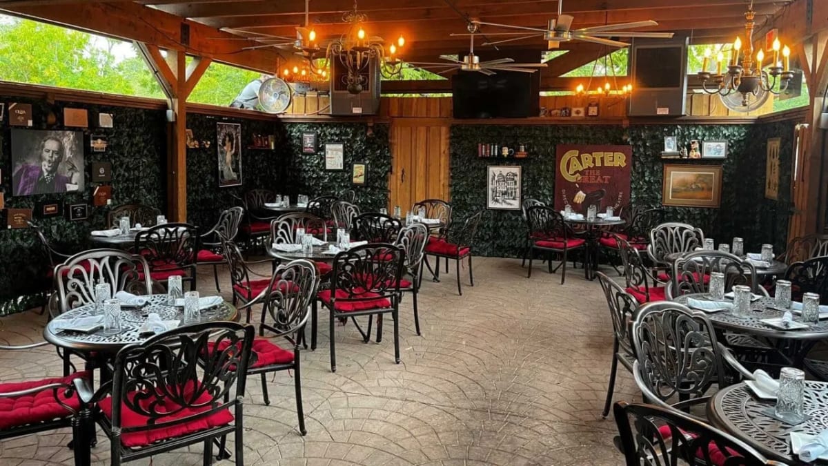 McRae's American Bistro & Cocktails