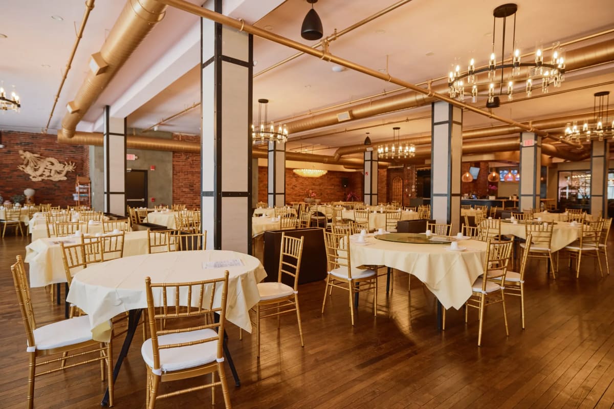 China Pearl Restaurant