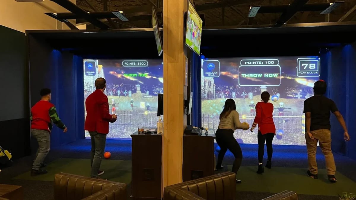 Fore Score Golf Tavern- Gate Parkway