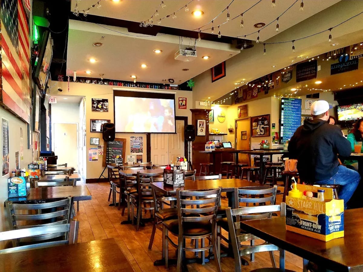 Sully's Pour House