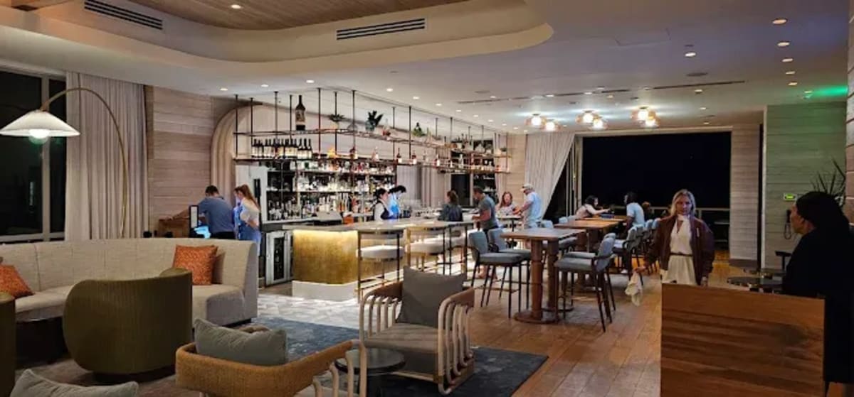 Ocean Seven Bar & Terrace: Clearwater