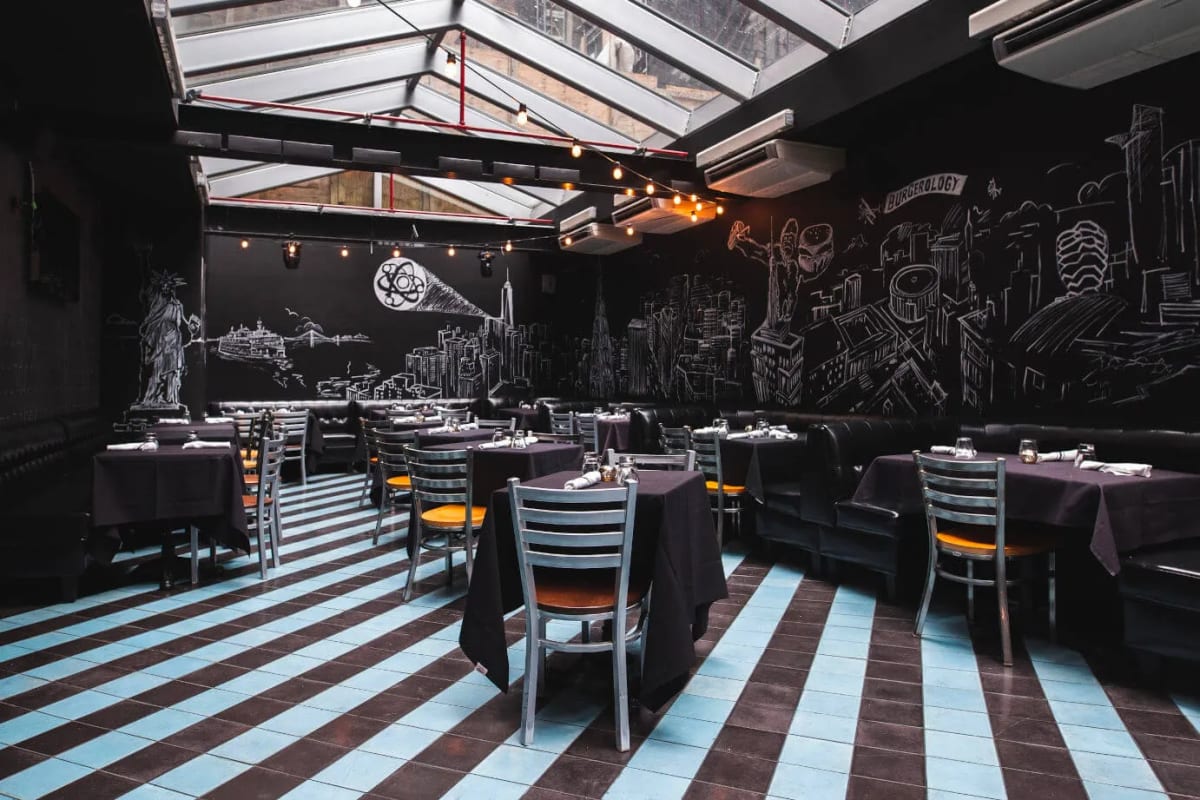 Burgerology Midtown