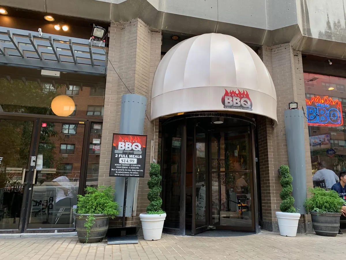 Dallas BBQ: Upper East Side
