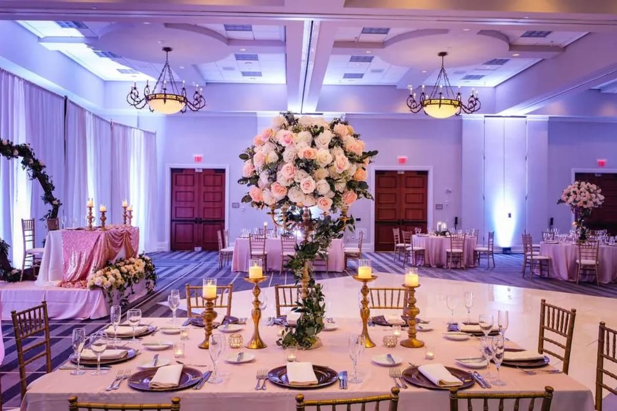Renaissance Tampa International Plaza Hotel