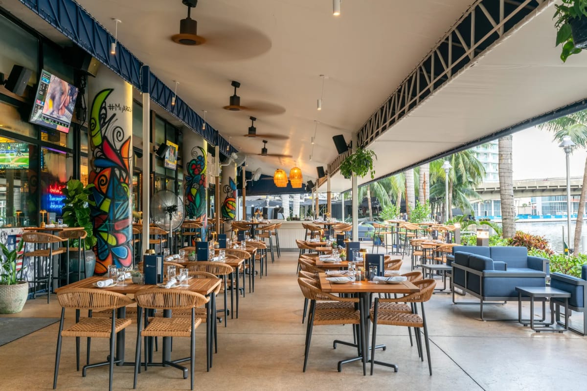 American Social - Bar & Kitchen: Miami
