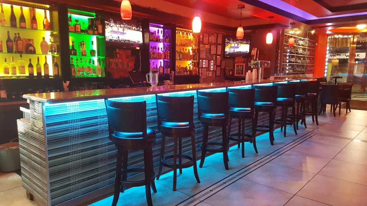 Vibe Lounge