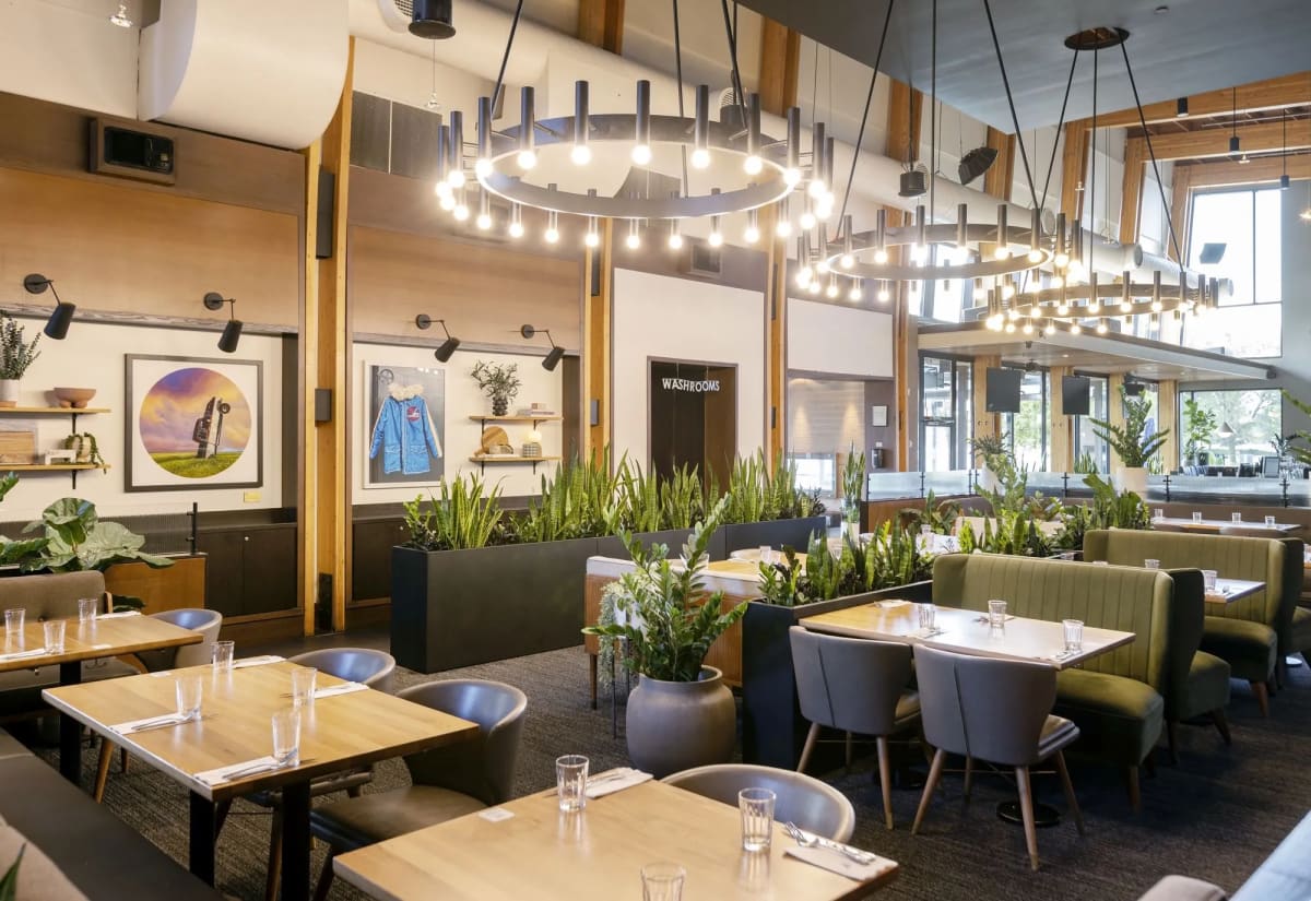 Earls Kitchen + Bar - Miami Worldcenter