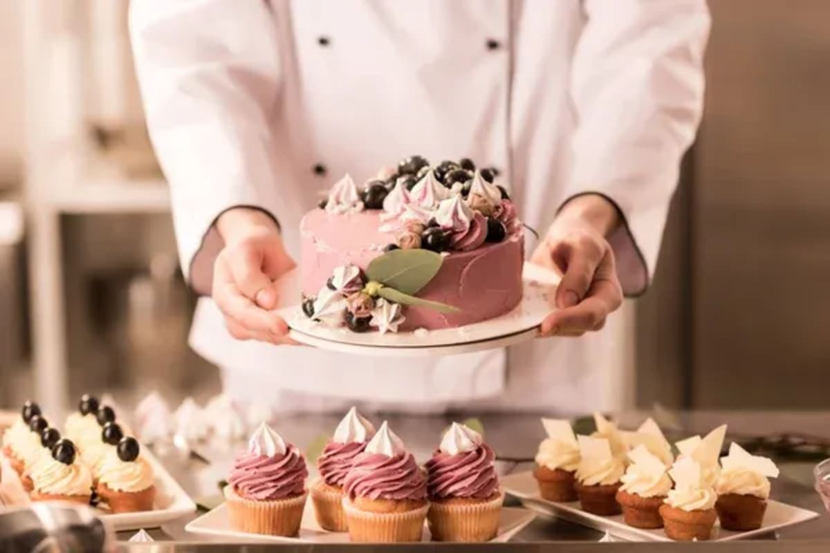 Pastry Chef and Cake Making Services