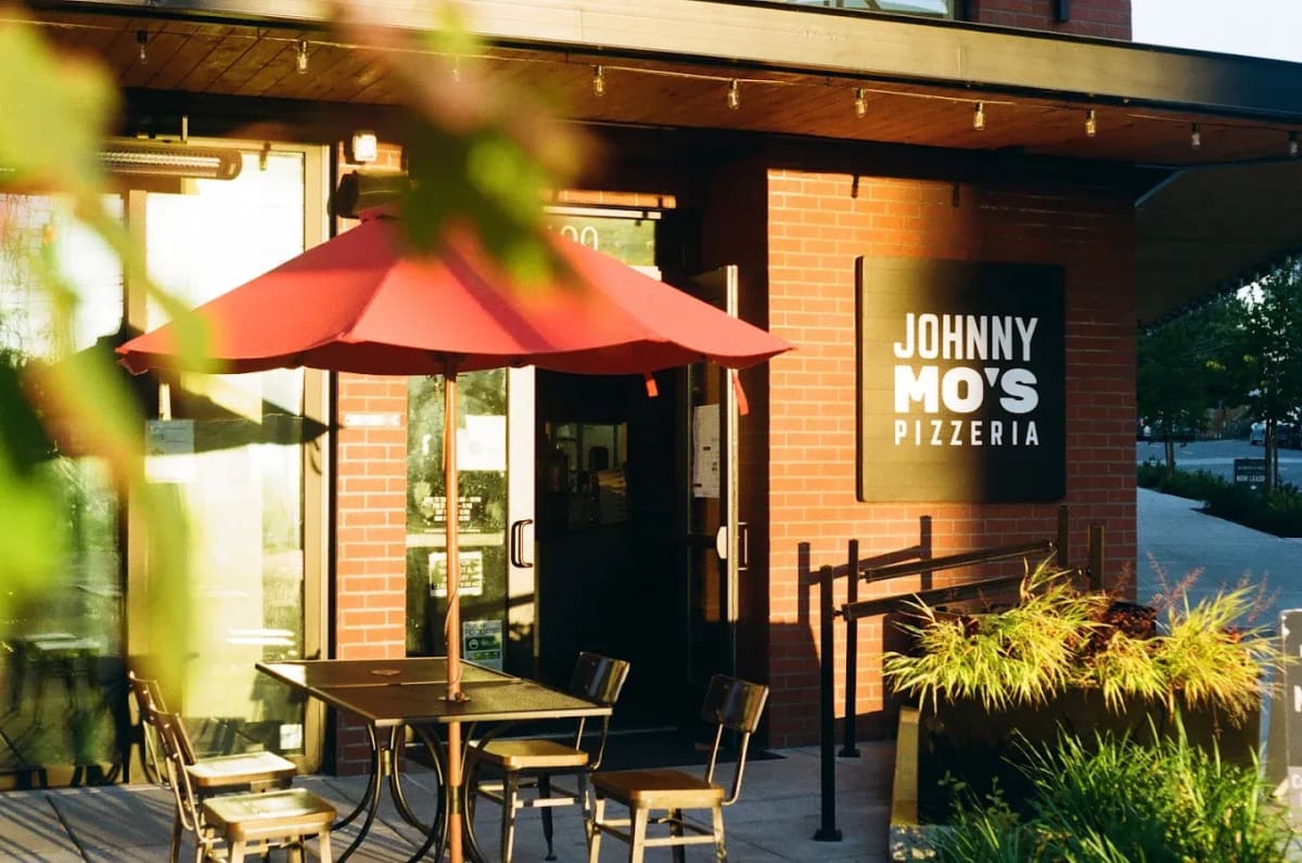 Johnny Mo's Pizzeria - Eastlake