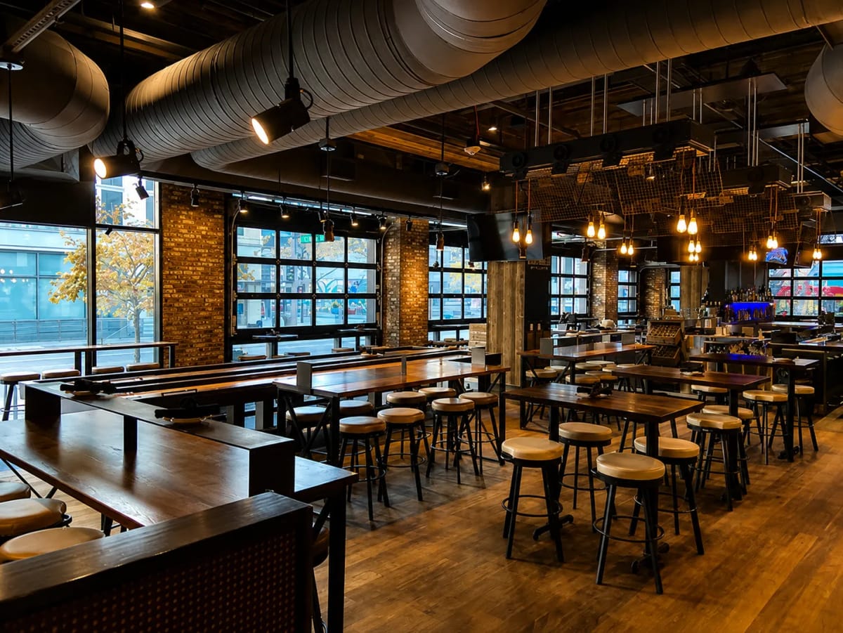 Henry's Tavern Denver