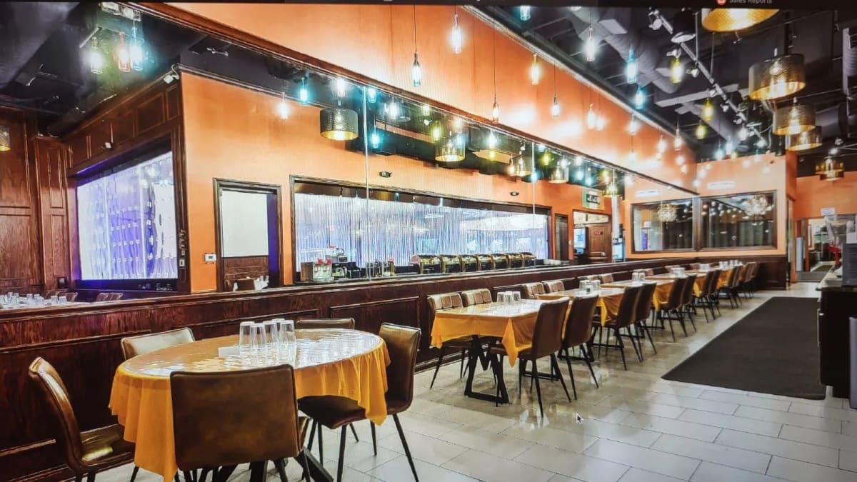 Flavors Bar & Grill