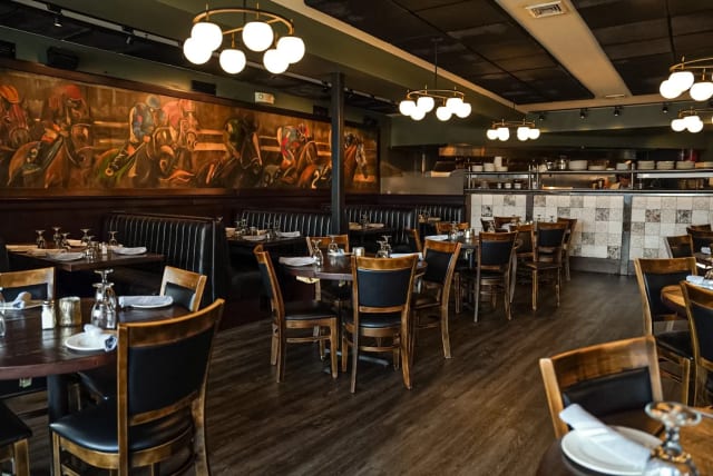 Hoof's Restaurant & Bar photo 1