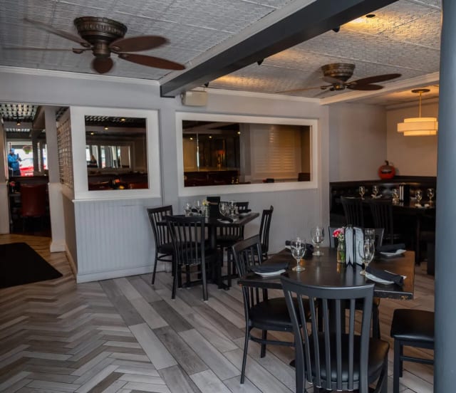 Cassarino’s Restaurant photo 3