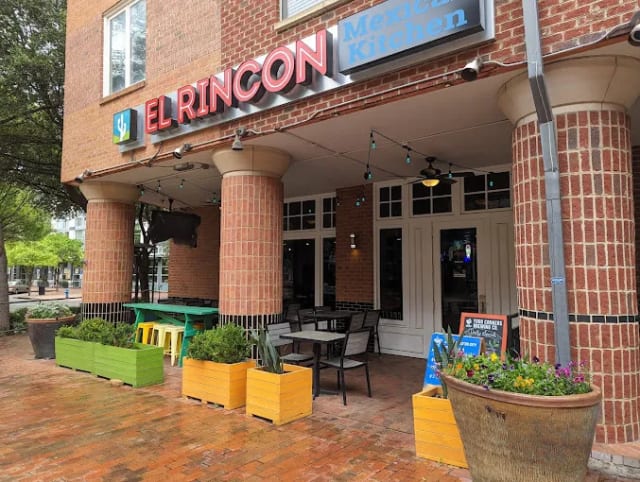EL Rincon Mexican Kitchen and Tequila Bar - Addison Circle photo 3