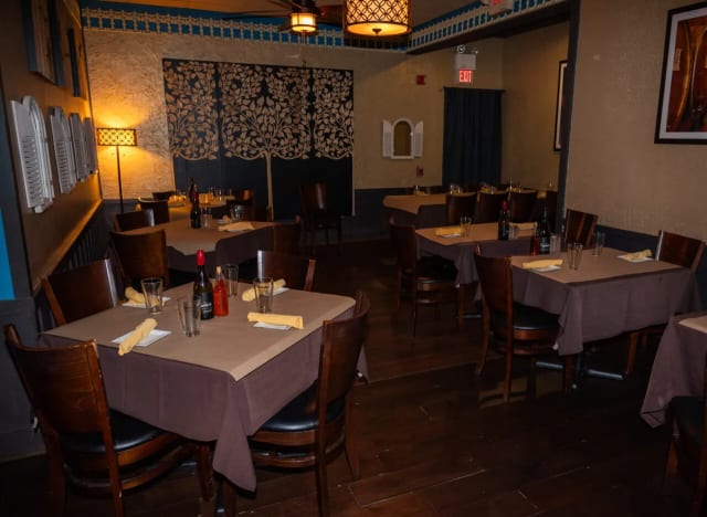 Tavolo Wine Bar & Tuscan Grille Smithfield photo 5