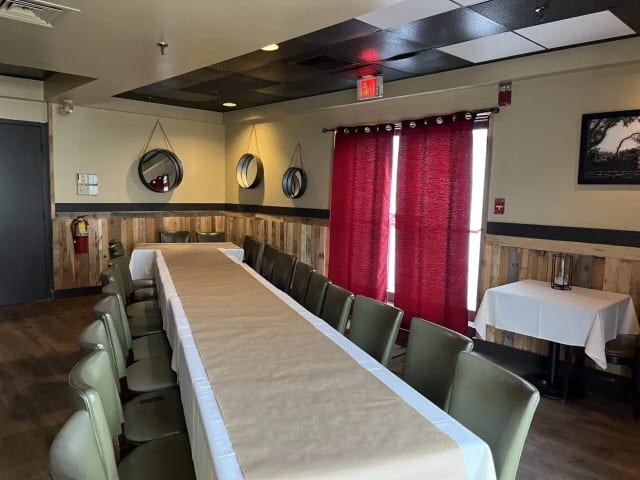 Tavolo Wine Bar & Tuscan Grille Warwick photo 5