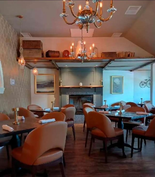 Tumblesalts and Nicholena's Pizza & Kitchen photo 5
