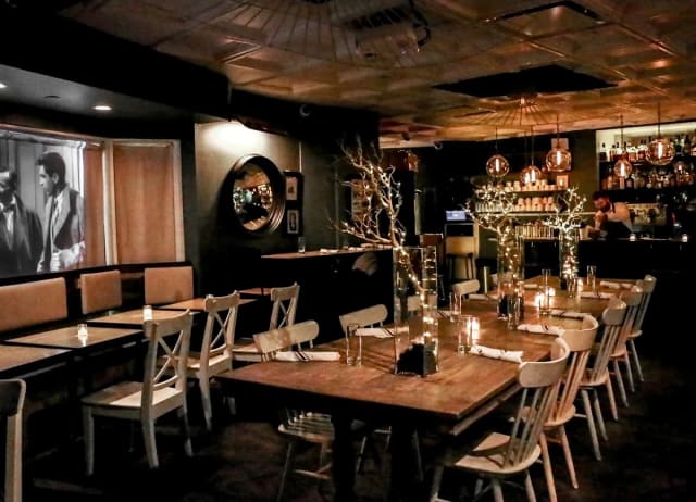 The Blue Dog Cookhouse & Bar photo 3