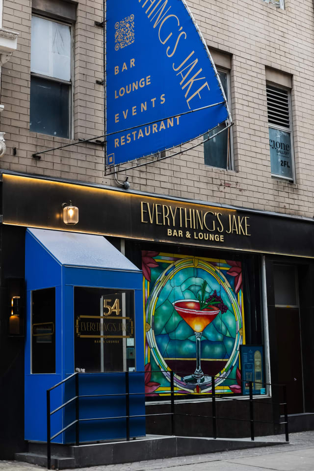 Everything's Jake NYC Bar & Lounge photo 1