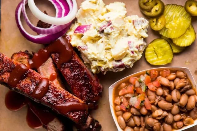 Pok-e-Jo's Smokehouse: Parmer Lane photo 4