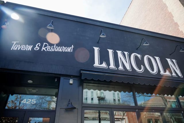 Lincoln Tavern & Restaurant photo 4