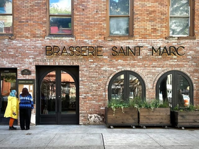 Saint Restaurant Bar & Speakeasy photo 3