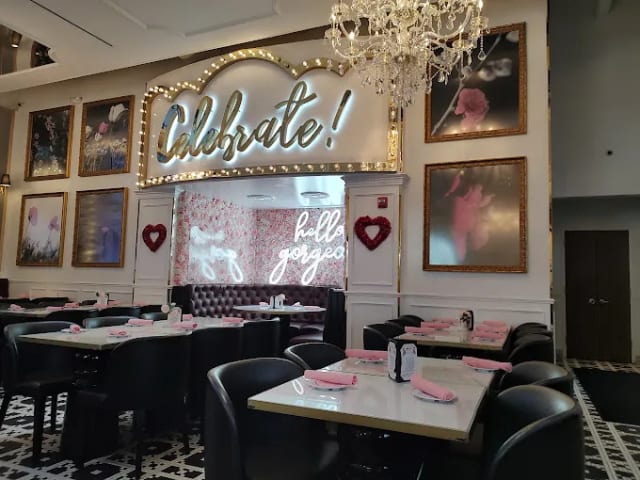 Sugar Factory - Cherry Hill photo 5